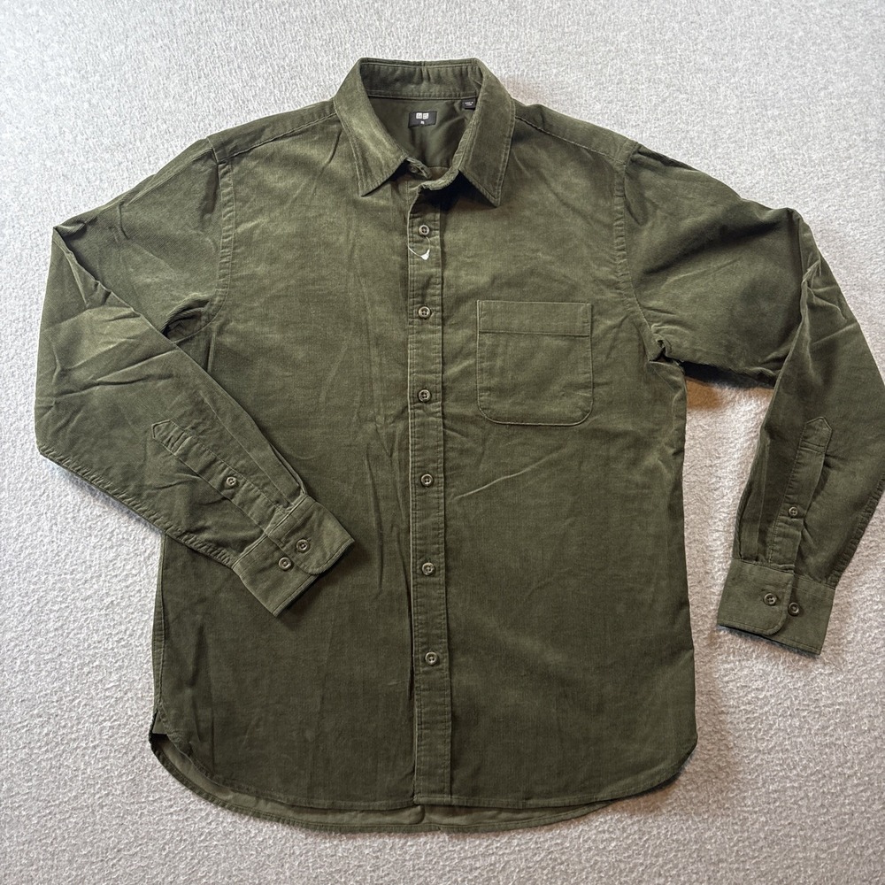UNIQLO Men's Dark Green Curdoroy Sz XS Button Up Preppy